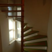 Samonosilne stopnice (43)